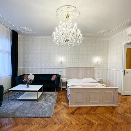 Stupartska - Premium Old Town Residence Praga Esterno foto